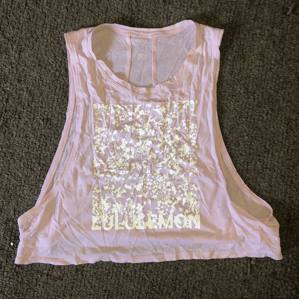 Pink cropped lululemon tank, fits size S/M